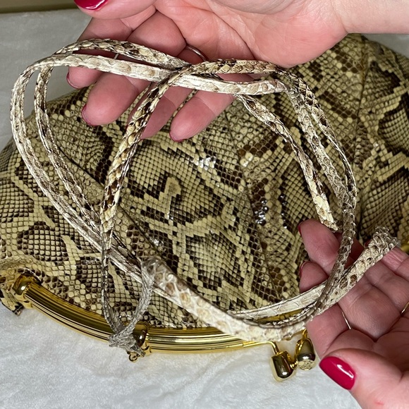 Vintage Judith Leiber Snakeskin Handbag - Picture 4 of 13
